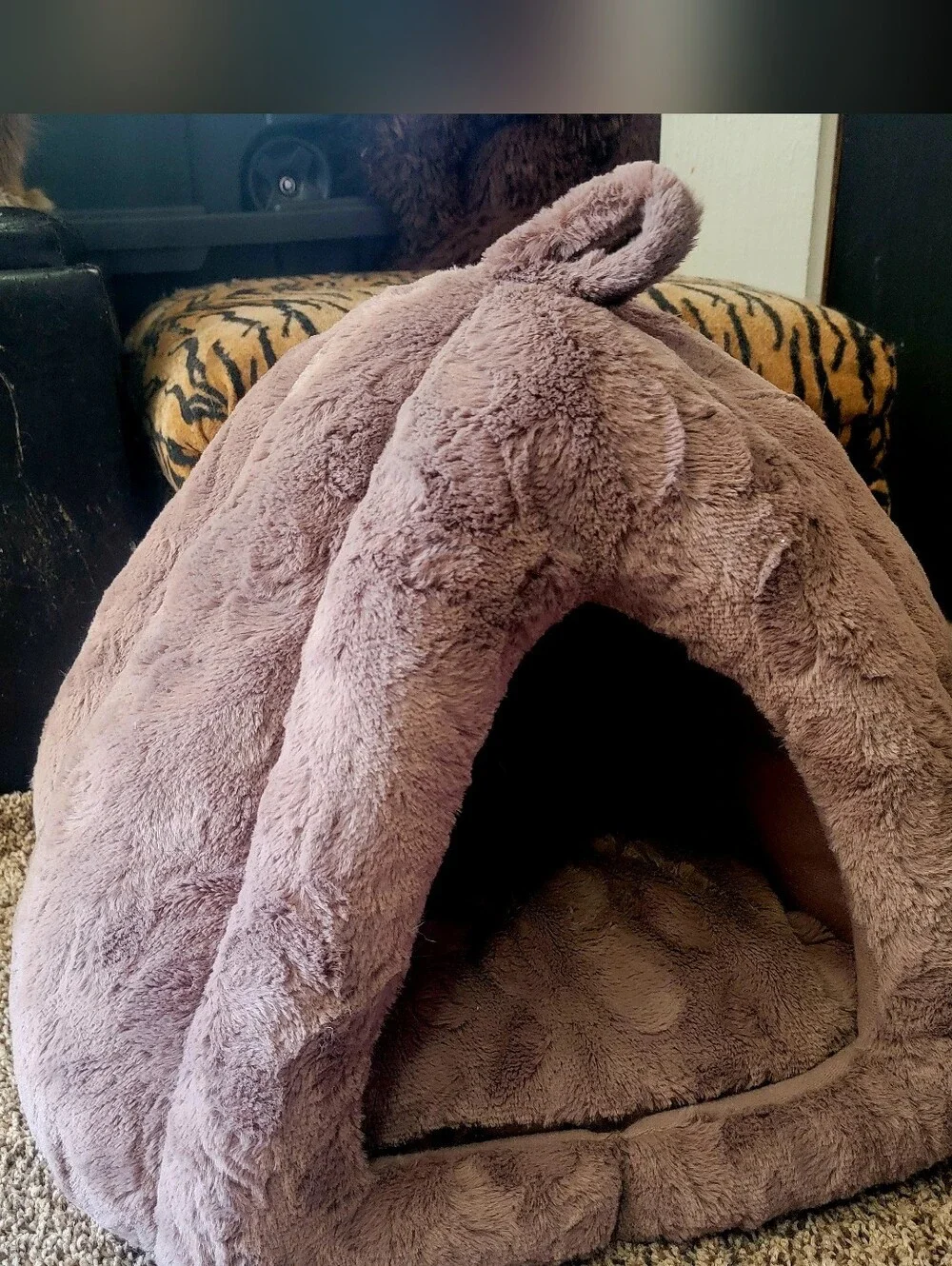 Plush Cat Cave Bed - Soft Plush Brown Pet Hideaway Large New